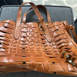 Boldrini Camel large tote/purse. Made in Italy. Genuine leather.